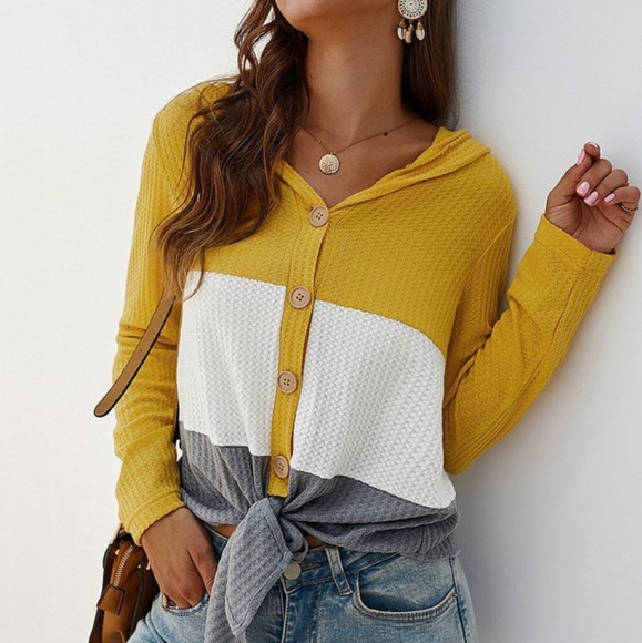 Yellow & Gray Colorblock Waffleknit Top - Picture 2 of 5